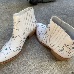 Chinese Laundry boots with silver star studs and turquoise studs in the center